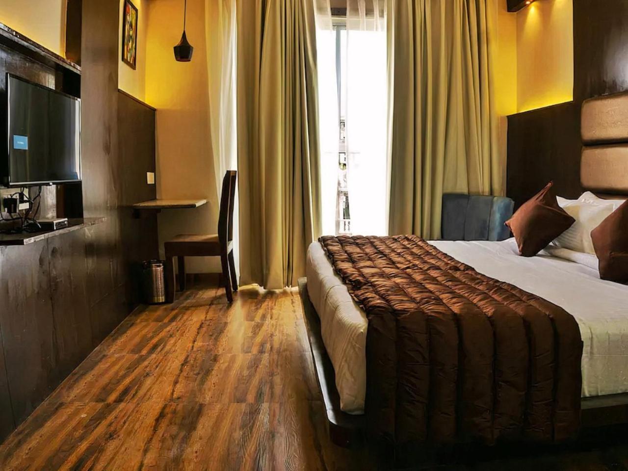 Raas Mahal-Hotel In Jaipur Near Tourist Places מראה חיצוני תמונה