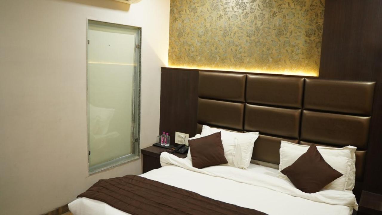 Raas Mahal-Hotel In Jaipur Near Tourist Places מראה חיצוני תמונה